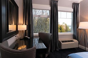 Prestige Oceanfront Resort, WorldHotels Luxury