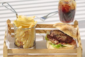 Poseidonion Grand Hotel