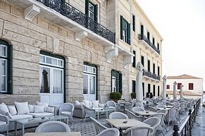 Poseidonion Grand Hotel