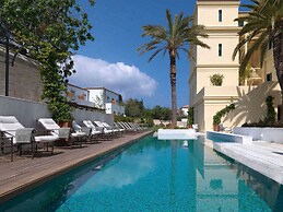 Poseidonion Grand Hotel