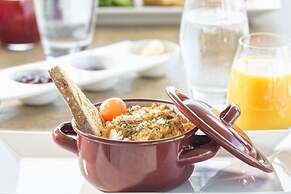 Poseidonion Grand Hotel