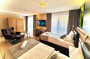 Boardinghouse HOME - adults only -