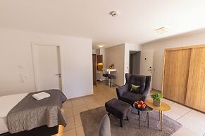 Boardinghouse HOME - adults only -