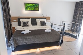 Boardinghouse HOME - adults only -