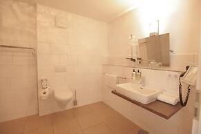 Boardinghouse HOME - adults only -