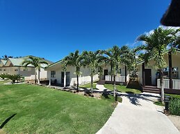 Le Uaina Beach Resort