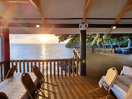 Le Uaina Beach Resort