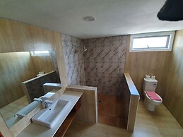 Le Uaina Beach Resort