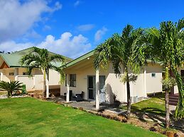 Le Uaina Beach Resort