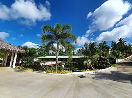 Le Uaina Beach Resort