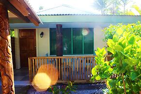 Le Uaina Beach Resort