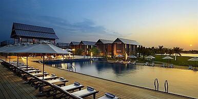 Duyong Marina & Resort