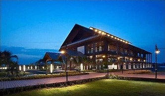 Duyong Marina & Resort