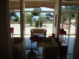 Glyfada Beach Hotel