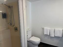 Wallaceville Motor Lodge