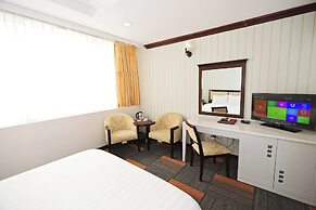 Dong Kinh Hotel