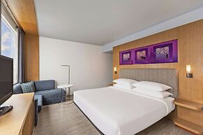 Aloft Bangkok Sukhumvit 11