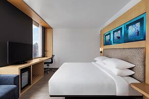 Aloft Bangkok Sukhumvit 11