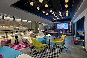 Aloft Bangkok Sukhumvit 11