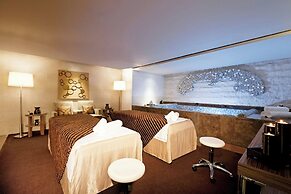 Sheraton Grand Beijing Dongcheng Hotel
