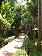 Montien House Chaweng Beach Resort