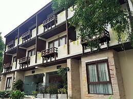 Montien House Chaweng Beach Resort