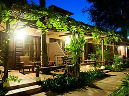 Montien House Chaweng Beach Resort