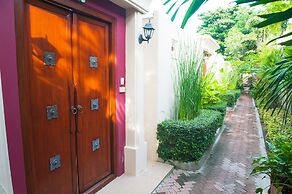 Montien House Chaweng Beach Resort