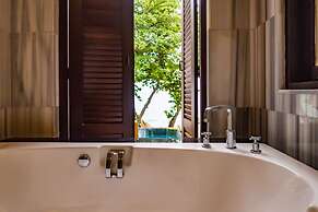 Pawanthorn Luxury Pool Villa Samui