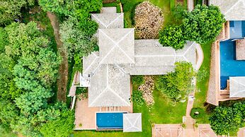 Pawanthorn Luxury Pool Villa Samui