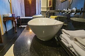 Pawanthorn Luxury Pool Villa Samui