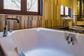 Pawanthorn Luxury Pool Villa Samui