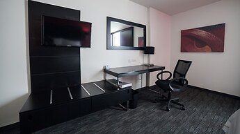 Holiday Inn Express Toluca Galerias Metepec by IHG