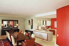 Atlantic Waves Guest House