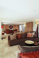 Atlantic Waves Guest House