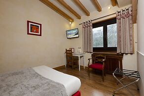 Hotel Restaurant Le Saint Antoine