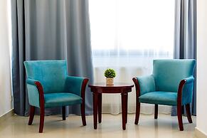 Lira Pacific Aparthotel