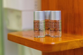 Lira Pacific Aparthotel