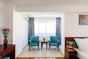 Lira Pacific Aparthotel