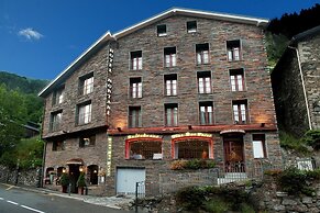 Hotel Montane