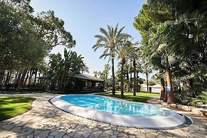El Oasis