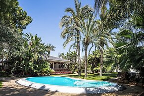 El Oasis