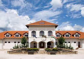 Bodrogi Kúria Wellness Hotel