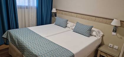 Amadores Beach Apartments