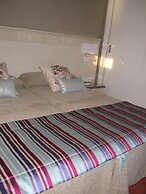 Amadores Beach Apartments