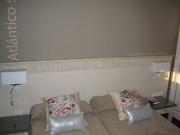 Amadores Beach Apartments