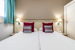 Amadores Beach Apartments