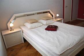 Jakob Lenz Guesthouse