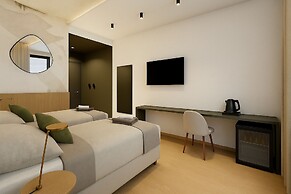 Hotel Degenija