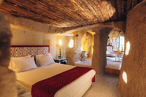 Hezen Cave Hotel